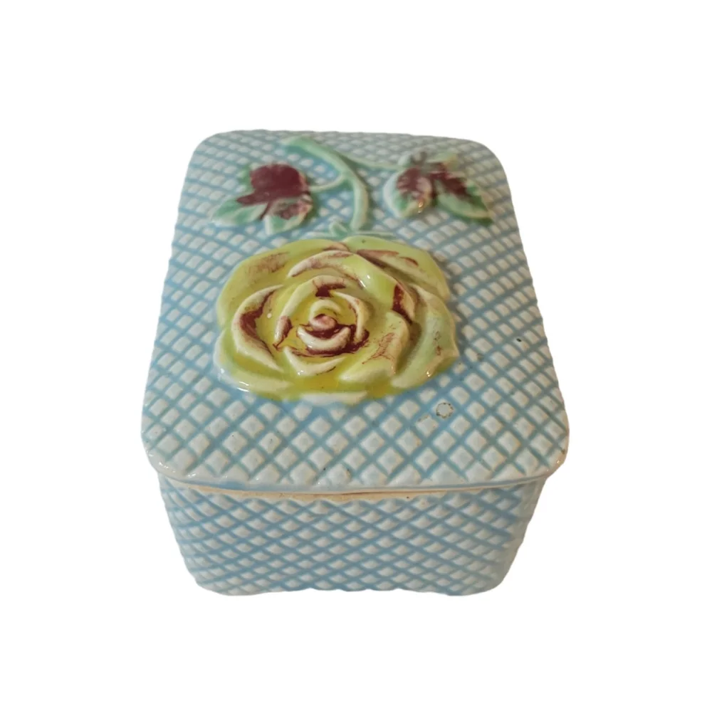 Vintage Rose Trinket Box Lattice Textured
